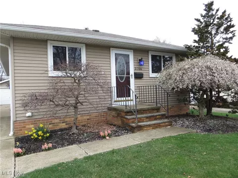 5706 Gerald Ave, Parma, OH 44129