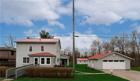 5511 S Prospect St, Ravenna, OH 44266