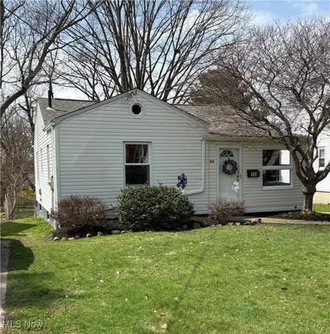 156 Eastholm Ave, Akron, OH 44312