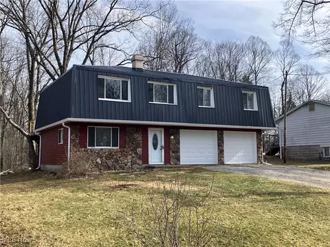 Exterior - 261 E Mohawk Dr, Malvern, OH 44644 photo 2 of 7