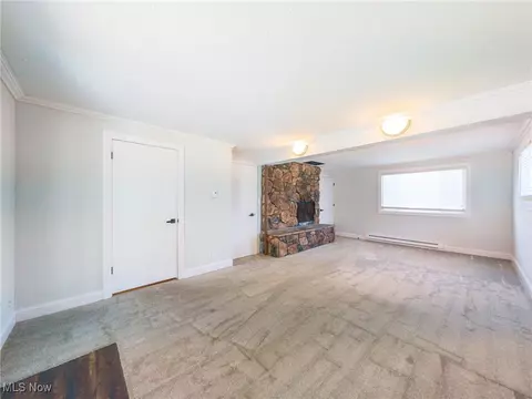 Living - 261 E Mohawk Dr, Malvern, OH 44644 photo 3 of 5