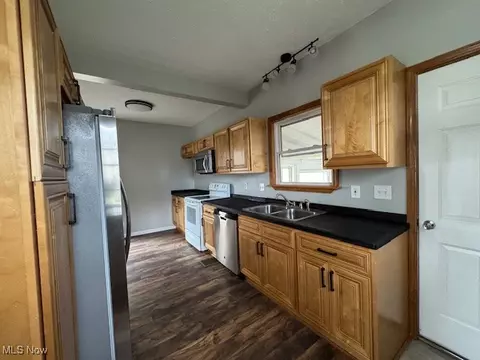 5314 Stark Ave, Ashtabula, OH 44004 photo 7