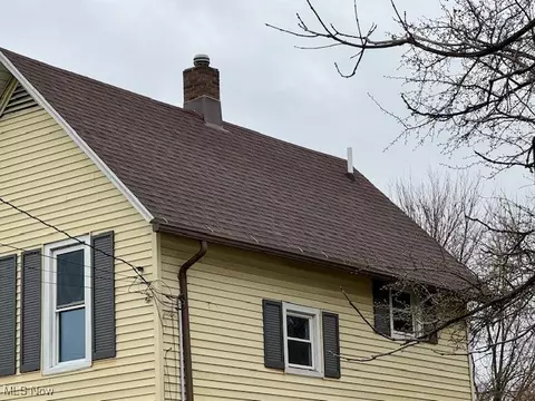 5314 Stark Ave, Ashtabula, OH 44004 photo 3