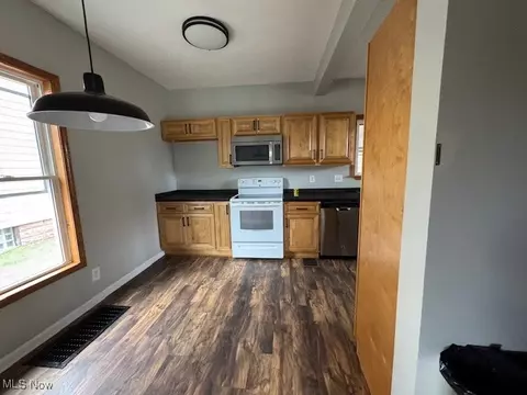5314 Stark Ave, Ashtabula, OH 44004 photo 6