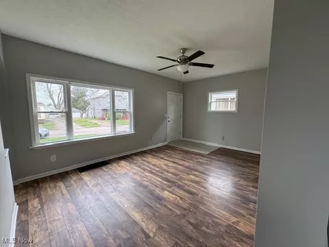 5314 Stark Ave, Ashtabula, OH 44004 photo 12