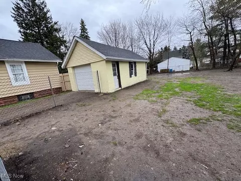 5314 Stark Ave, Ashtabula, OH 44004 photo 10