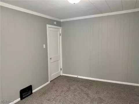 163 E Mapledale Ave, Akron, OH 44301 photo 35