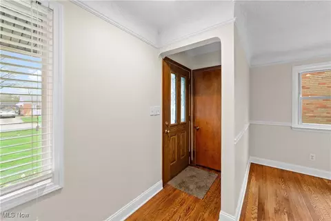 169 Fair St, Berea, OH 44017 photo 3