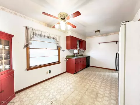 237 Marseilles Ave, Elyria, OH 44035 photo 14