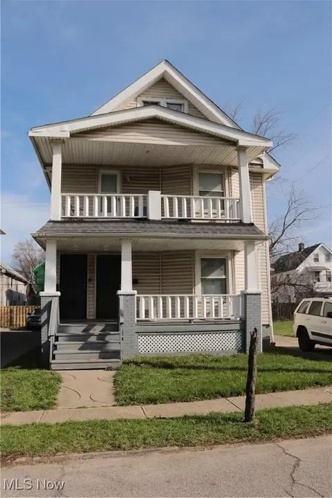 12713 Locke Ave, Cleveland, OH 44108