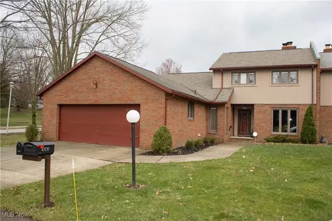 4705 Lindenwood Ave NE, Canton, OH 44714