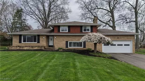 736 Canford Ave NW, Massillon, OH 44646