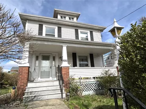 3809 Marlamont Way, Weirton, WV 26062