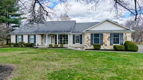 1125 Kingsway St, Alliance, OH 44601