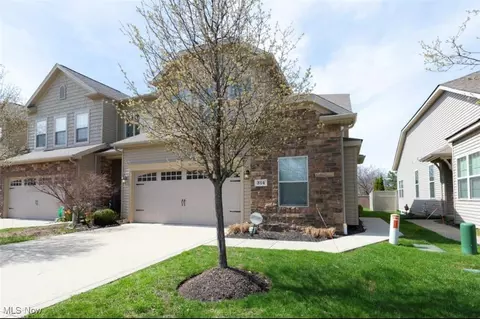 Other - 314 Lakewick Ln, Willowick, OH 44095 photo 1 of 12