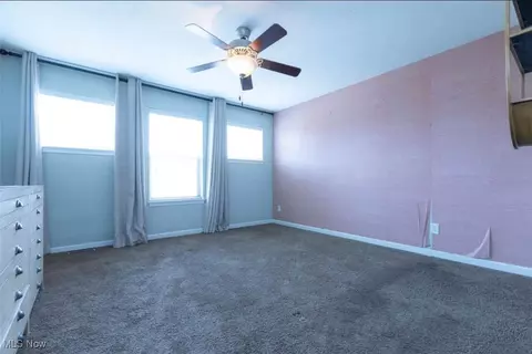 Bedroom - 314 Lakewick Ln, Willowick, OH 44095 photo 2 of 3