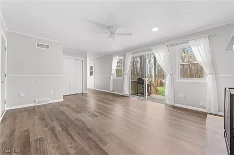Living - 9507 Wolf Rd, Windham, OH 44288 photo 6 of 6
