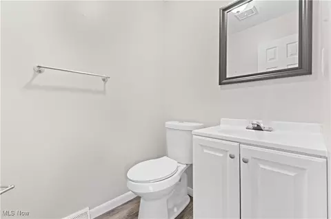 Bath - 9507 Wolf Rd, Windham, OH 44288 photo 4 of 4