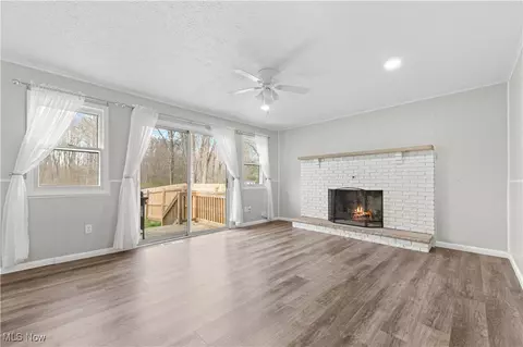 Living - 9507 Wolf Rd, Windham, OH 44288 photo 5 of 6