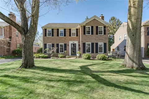 1836 Stabler Rd, Akron, OH 44313