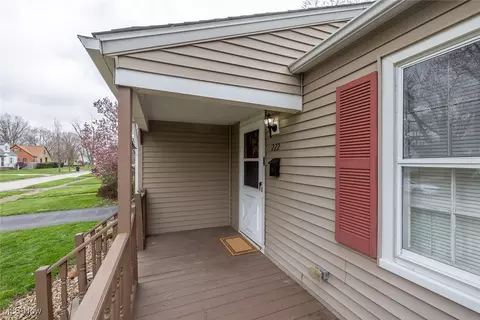 222 Brandtson Ave, Elyria, OH 44035 photo 4