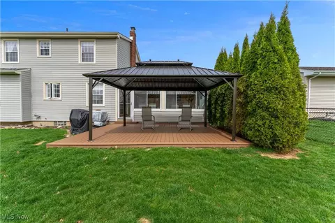 Exterior - 159 Mayflower Dr, Boardman, OH 44512 photo 8 of 10