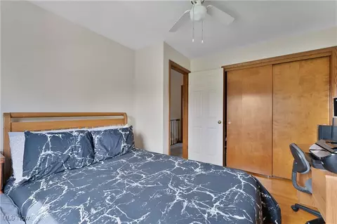 Bedroom - 159 Mayflower Dr, Boardman, OH 44512 photo 5 of 7