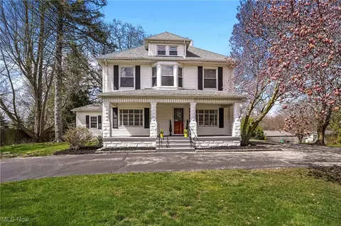 390 Southwest Ave, Tallmadge, OH 44278