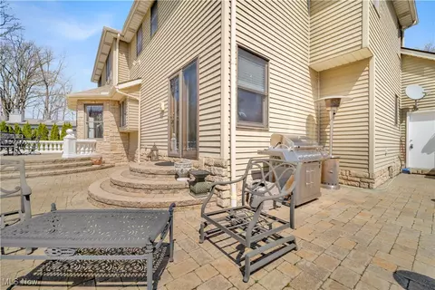 Other - 6722 Silvermound Dr, Mentor, OH 44060 photo 4 of 11