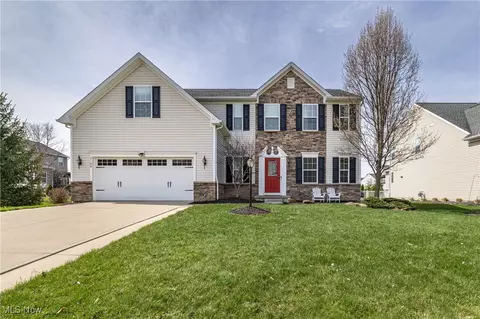 3188 Stillwater Dr, Medina, OH 44256