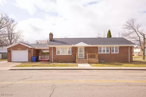 15304 Bartlett Ave, Cleveland, OH 44120