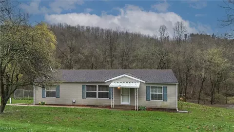 6938 State Route 751 SW, Stone Creek, OH 43840