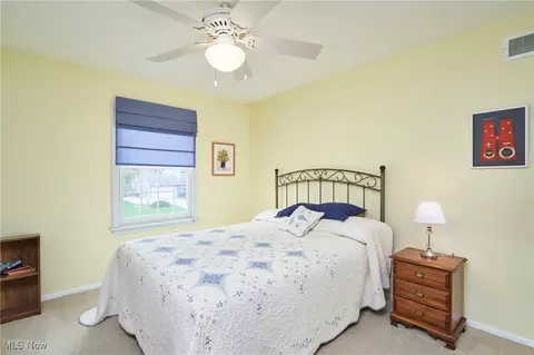 Bedroom - 493 Gresham Dr, Fairlawn, OH 44333 photo 3 of 4