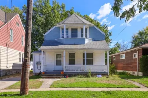 1431 Hopkins Ave, Lakewood, OH 44107