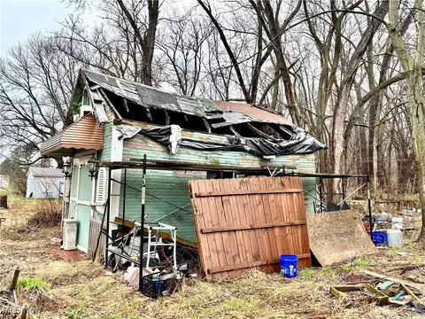 Exterior - 6234 Mcnutt Ave, Ashtabula, OH 44004 photo 7 of 11