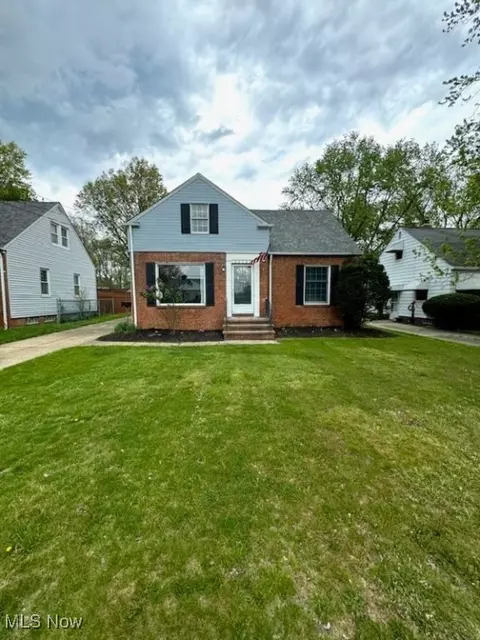 22322 Westwood Rd, Fairview Park, OH 44126