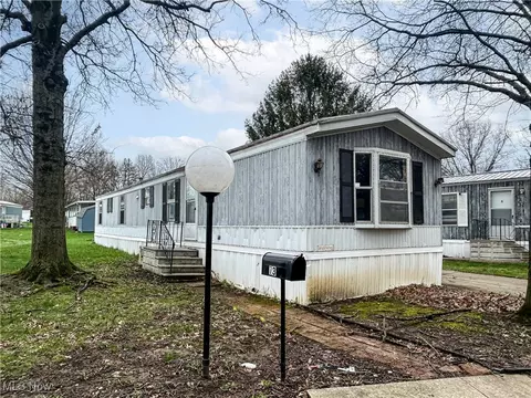 73 Harold Dr, Ashland, OH 44805