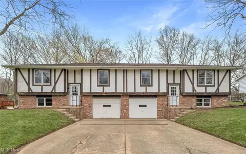 2216 Tennyson St NW, Massillon, OH 44646