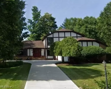 4370 Sir John Ave, North Royalton, OH 44133