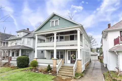 1230 Marlowe Ave, Lakewood, OH 44107