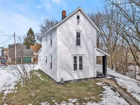 140 E High St, Alliance, OH 44601