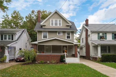 12610 Arliss Dr, Lakewood, OH 44107