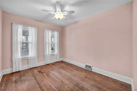 2929 E Derbyshire Rd, Cleveland Heights, OH 44118 photo 30