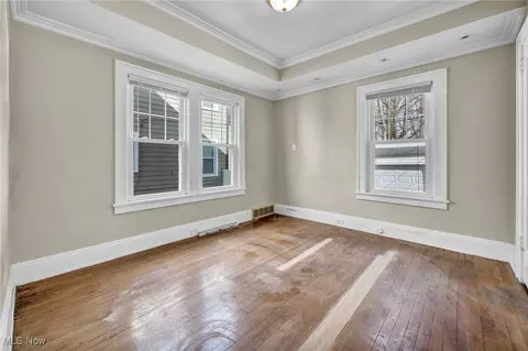 2929 E Derbyshire Rd, Cleveland Heights, OH 44118 photo 17