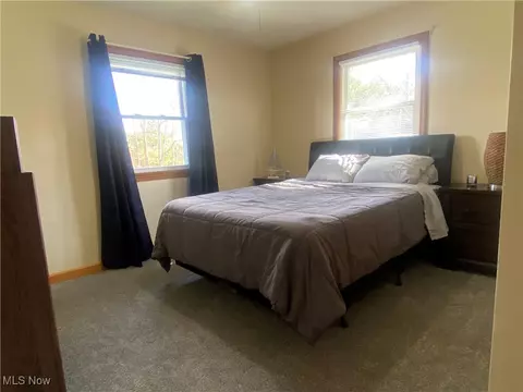 Bedroom - 341 Stephens Rd, Akron, OH 44312 photo 1 of 5