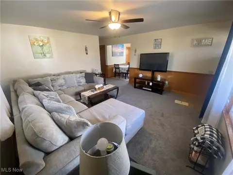 Living - 341 Stephens Rd, Akron, OH 44312 photo 4 of 4