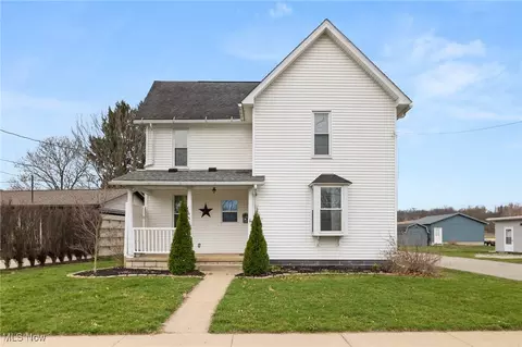435 N Mount Vernon Ave, Loudonville, OH 44842