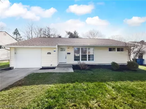 6543 Kenbridge Rd, Cleveland, OH 44130