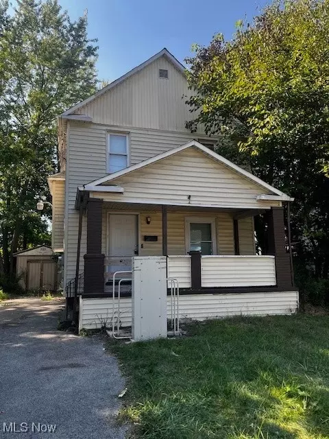 836 Homewood Ave SE, Warren, OH 44484