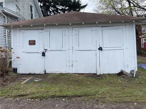 346 E Broadway St, Alliance, OH 44601 photo 6